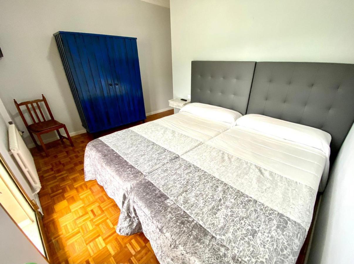 ריבאדאביה Garden Lodge Hostal Evencio מראה חיצוני תמונה